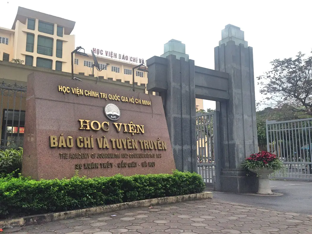 Học viện Báo chí và Tuyên truyền được quản lý trực tiếp bởi Học viện Chính trị Quốc gia Hồ Chí Minh.